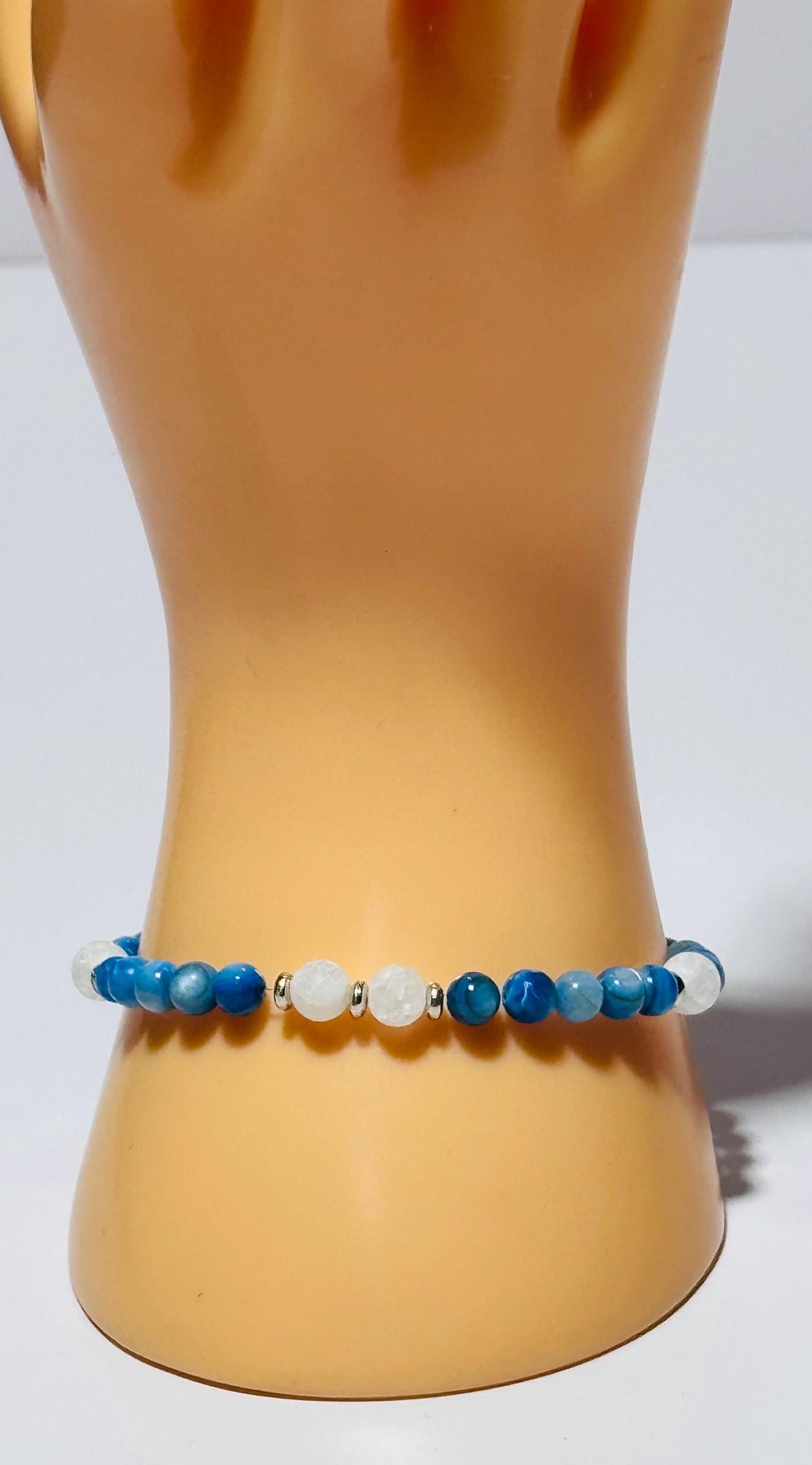 Natural Blue Quartzite Bracelet, Crackle Quartz Bracelet, Stretch, Boho, Minimalist, Dainty, Semi Precious Gemstones 7”, Enhances Reflection