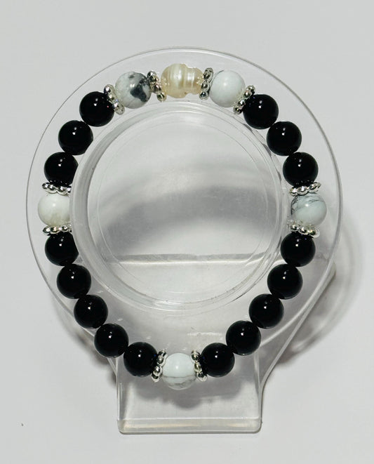 Natural Howlite Beaded Healing Bracelet, Boho, Stacking, Clarity, Patience, New Beginnings, Handmade, Beaded, 6 1/2”