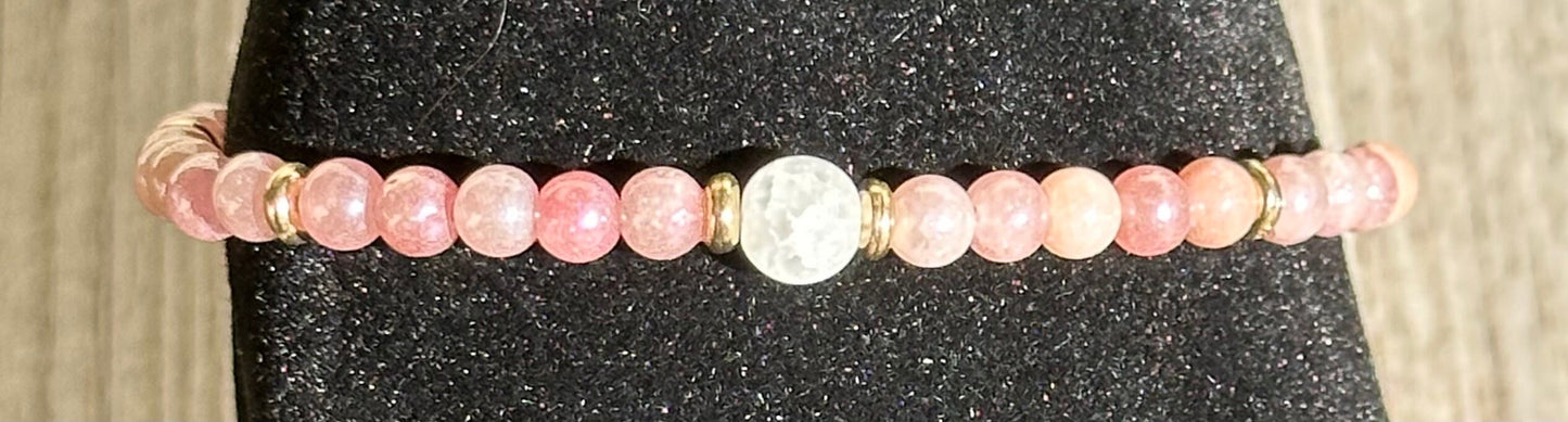Lovely Sunstone Bracelet, Crackle Quartz, Stretch Bracelet, Minimalist, Semi Precious Gemstones, Boho, 6.5” Leadership Joy Independance