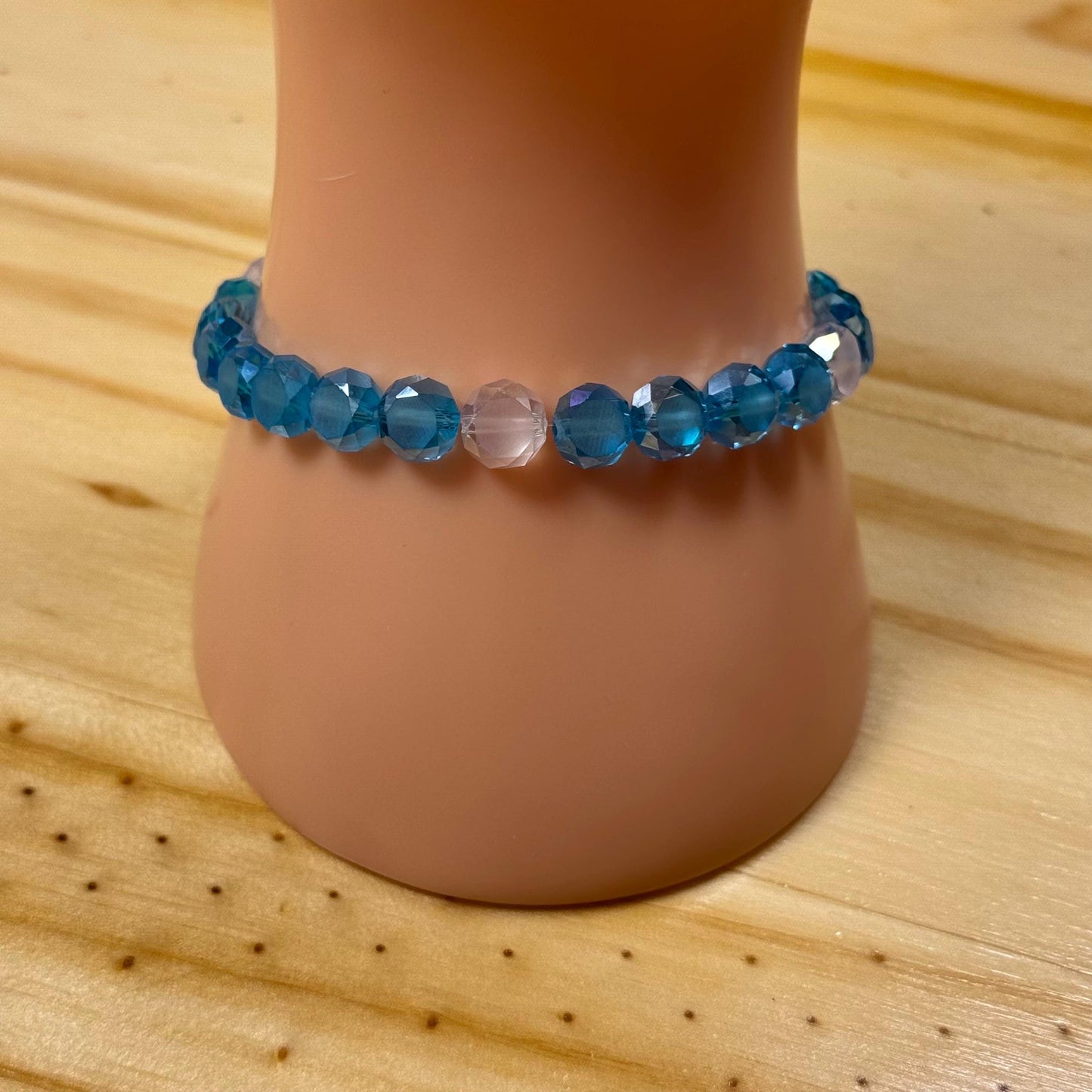 Light Blue Faceted Crystal Bead Bracelet, Clear Faceted Crystal Bead Bracelet, Stretch Bracelet, Boho Bracelet, Minimalist, Gift, 6.5”