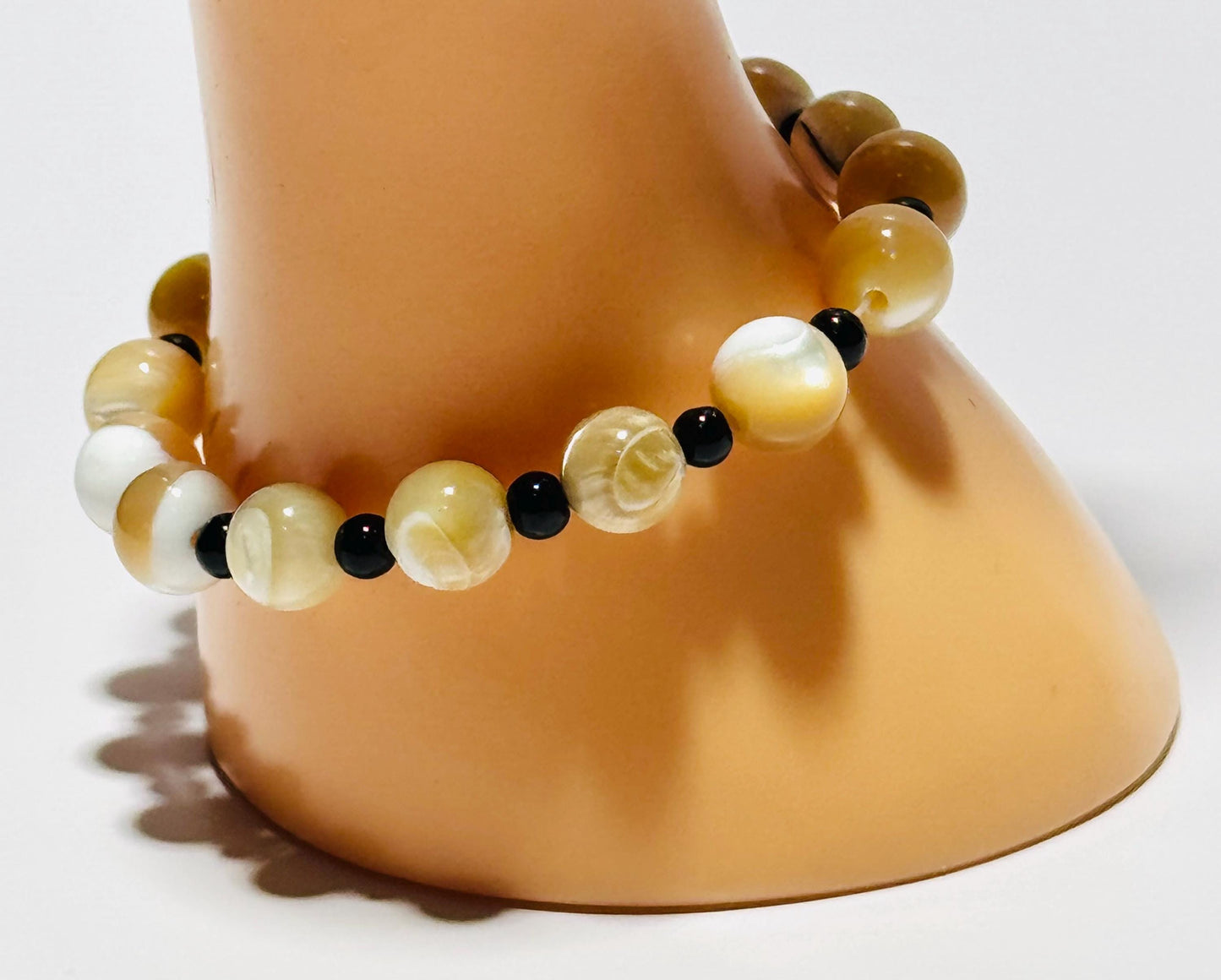 Prosperity, Courage, Energy, Strength, Peace, Anxiety, Healing, Stress, Heart Chakra, Perseverance,  Mother of Pearl Stretch Bracelet 6.5